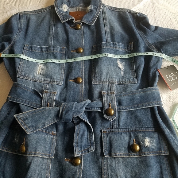 NWT BBJ Boom Boom Jeans LA Distressed Denim Blazer Jacket Size M - Picture 4 of 11
